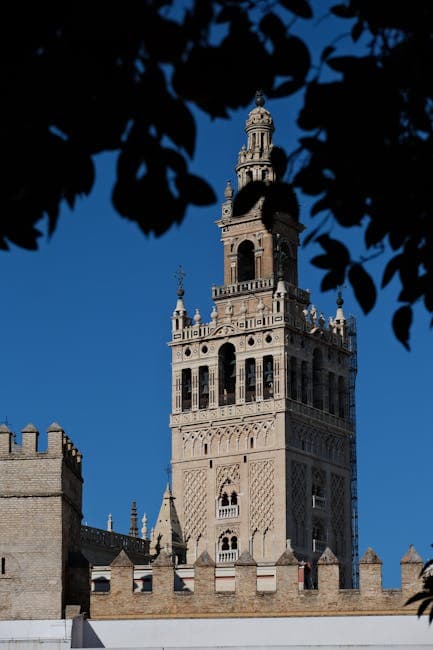 Seville Cathedral & Giralda (exterior focus)