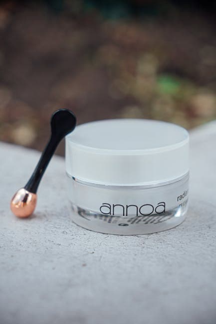 Palacio de las Dueñas (exterior focus; optional interior for those with time)