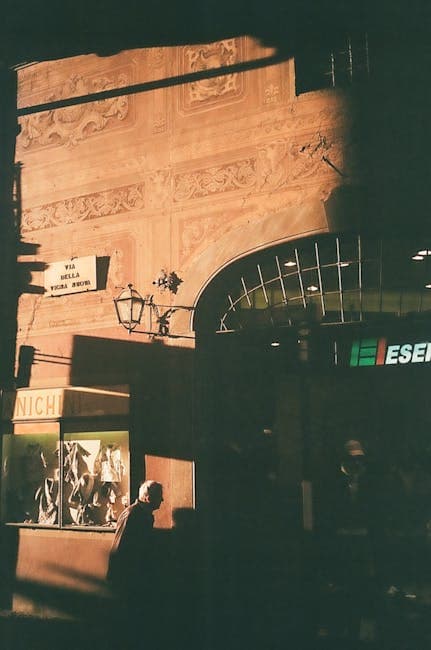 Via dell’Ariento Street Stands