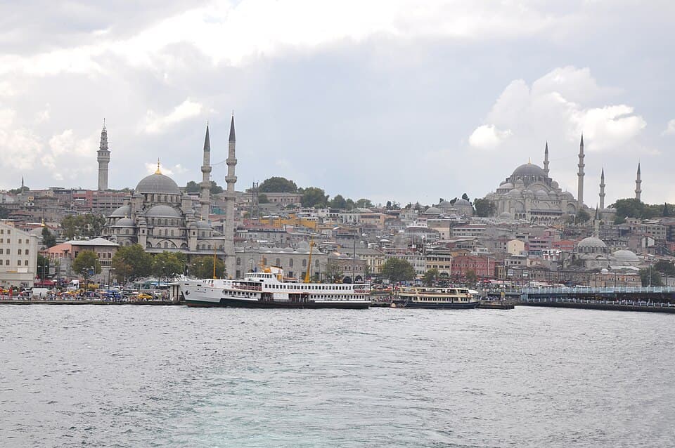 Eminönü Square and New Mosque
