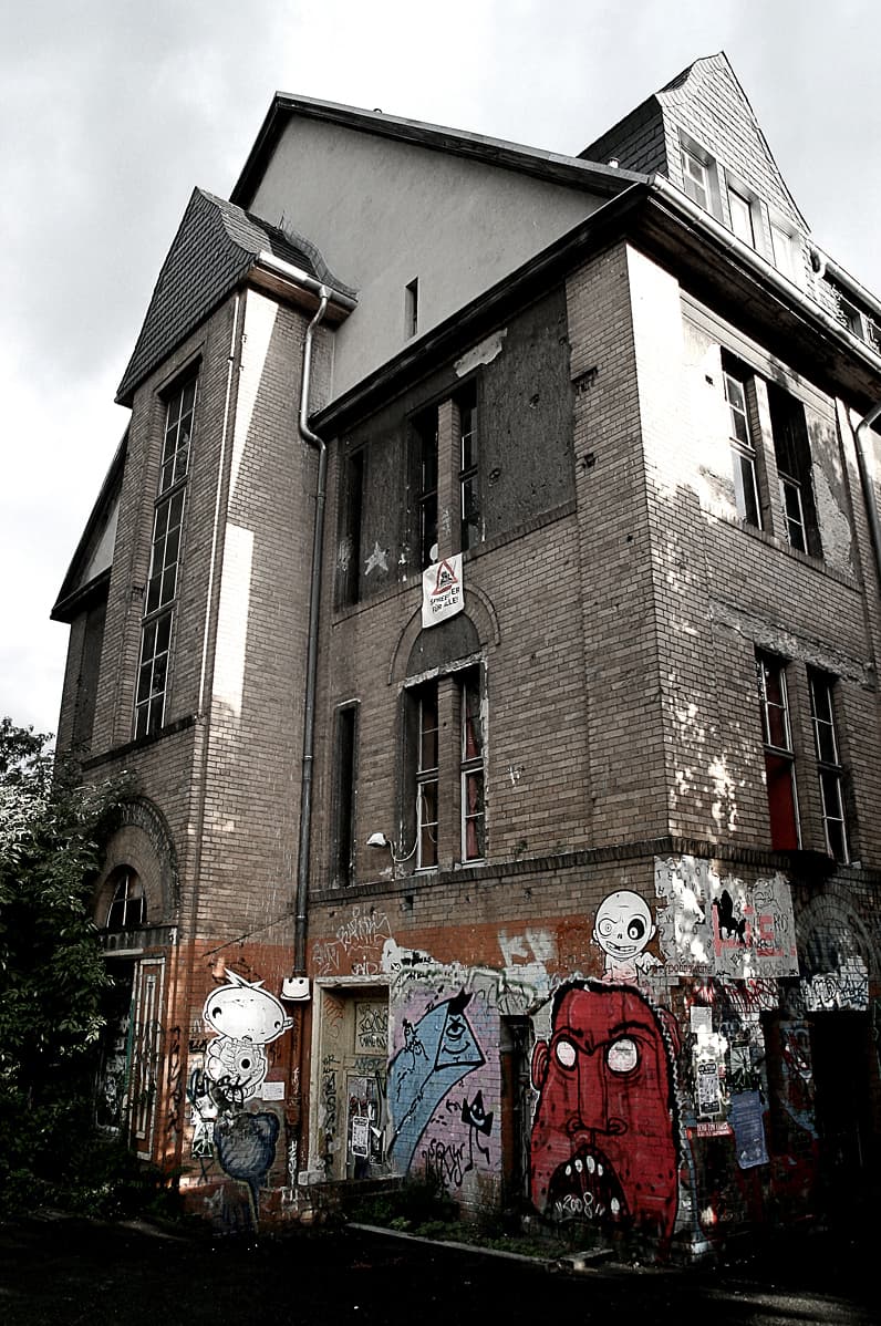 Mariannenplatz And Bethanien