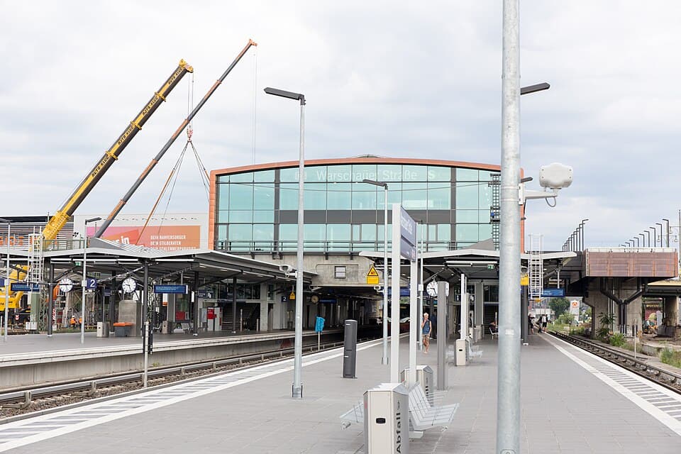 Warschauer Straße Bridge